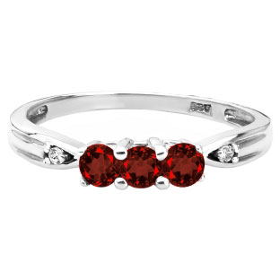 3 Stone Round Cut Garnet Gemstone Diamond Sterling Silver Ring